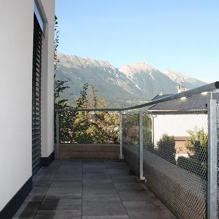 Apartament Felseck *
